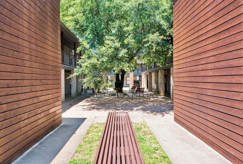S 12th St, Waco, TX 76706