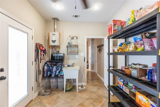 Spinks Rd, Abilene, TX 79603
