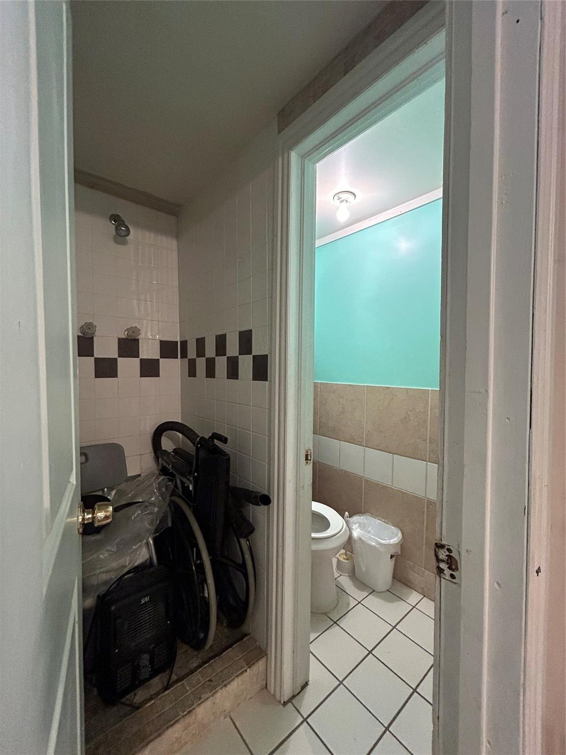 Irion Ave, Fort Worth, TX 76106