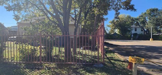 Victoria Ave, Dallas, TX 75209