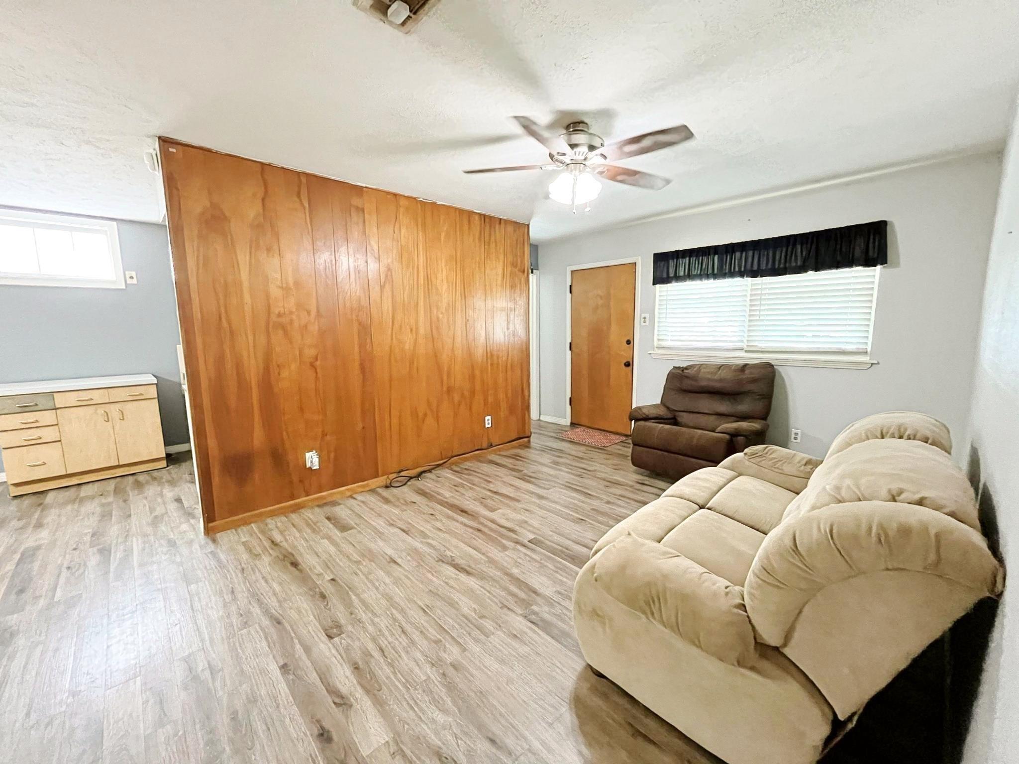 Miranda Dr, Mesquite, TX 75149