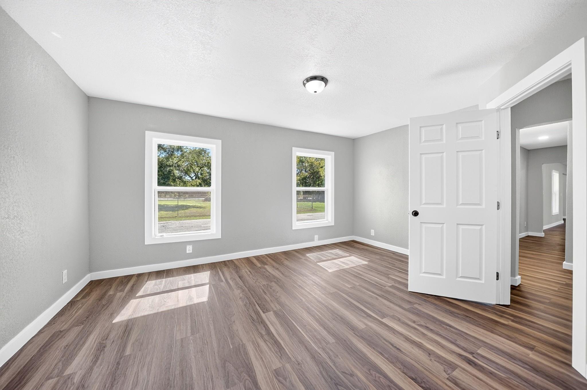 Payne St, Wills Point, TX 75169