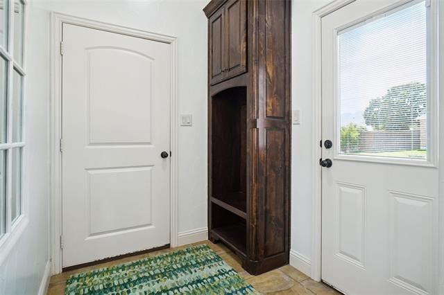 Belshire Dr, North Richland Hills, TX 76182