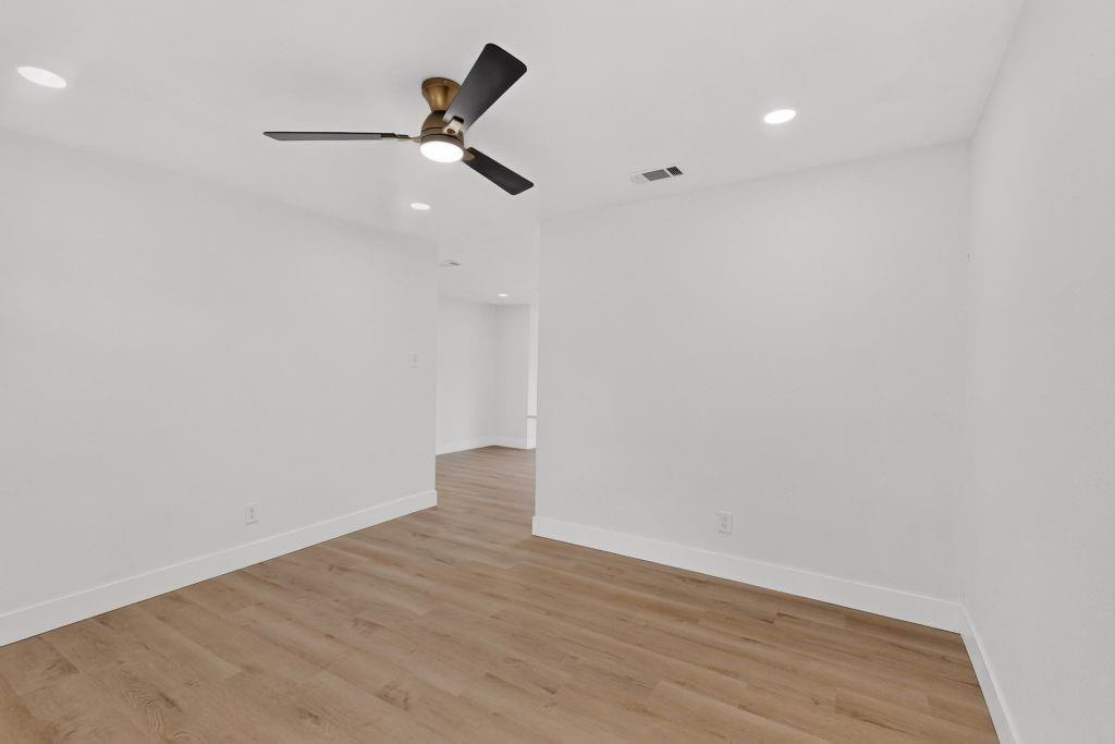 Pacesetter Dr, Dallas, TX 75241