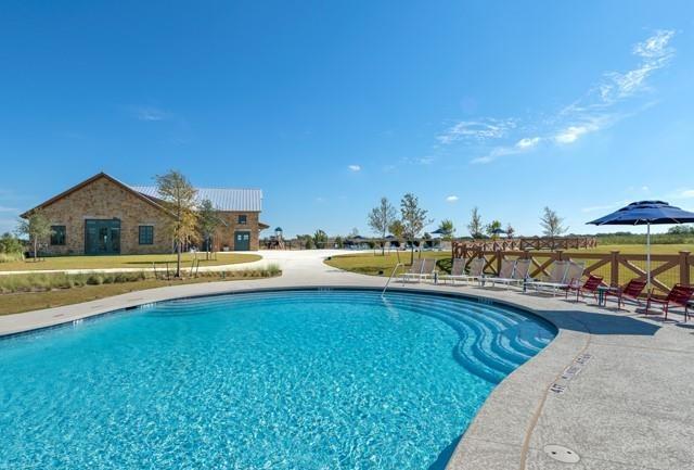 Hummingbird Dr, Celina, TX 75009