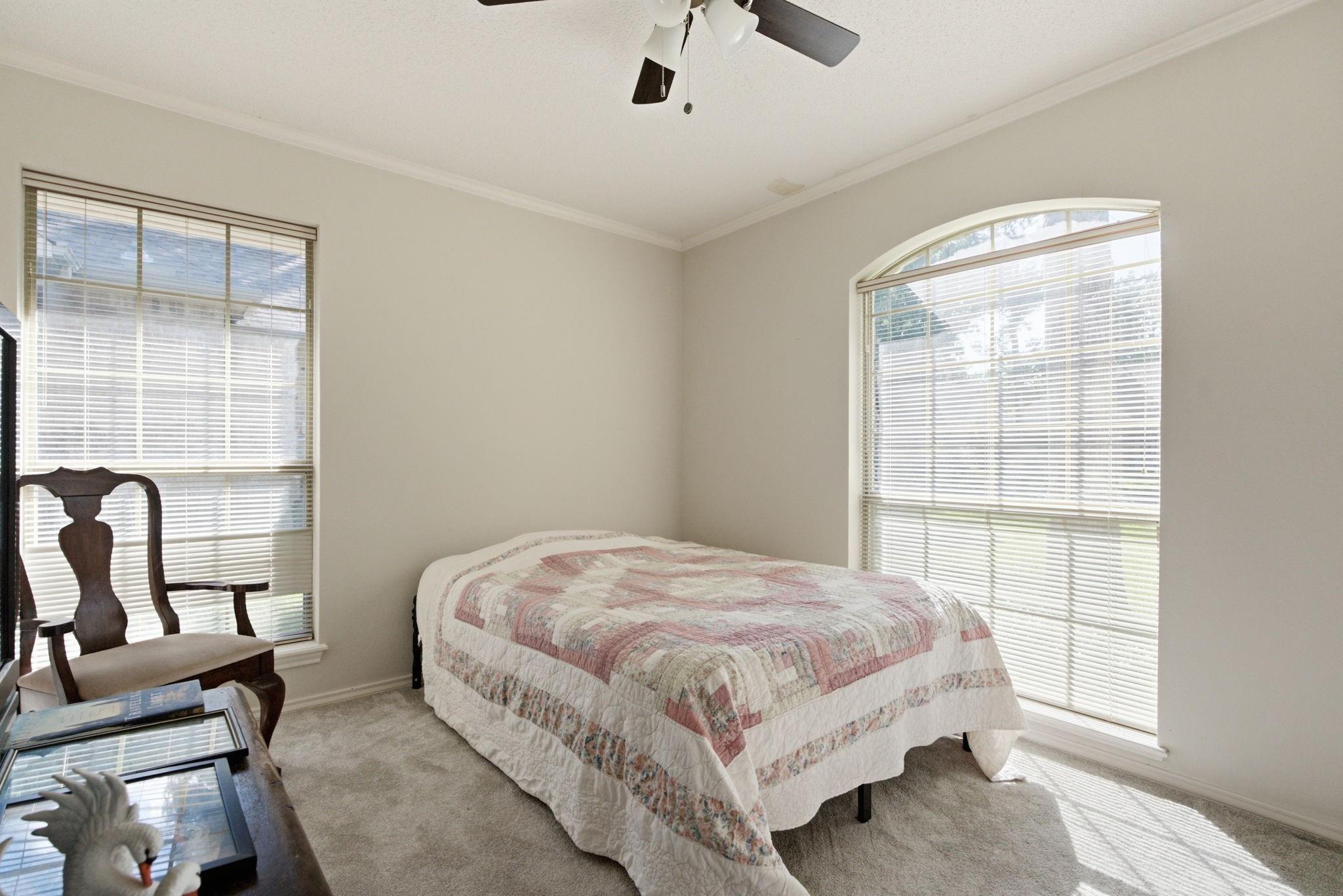 Storey Lake Dr, Tyler, TX 75707