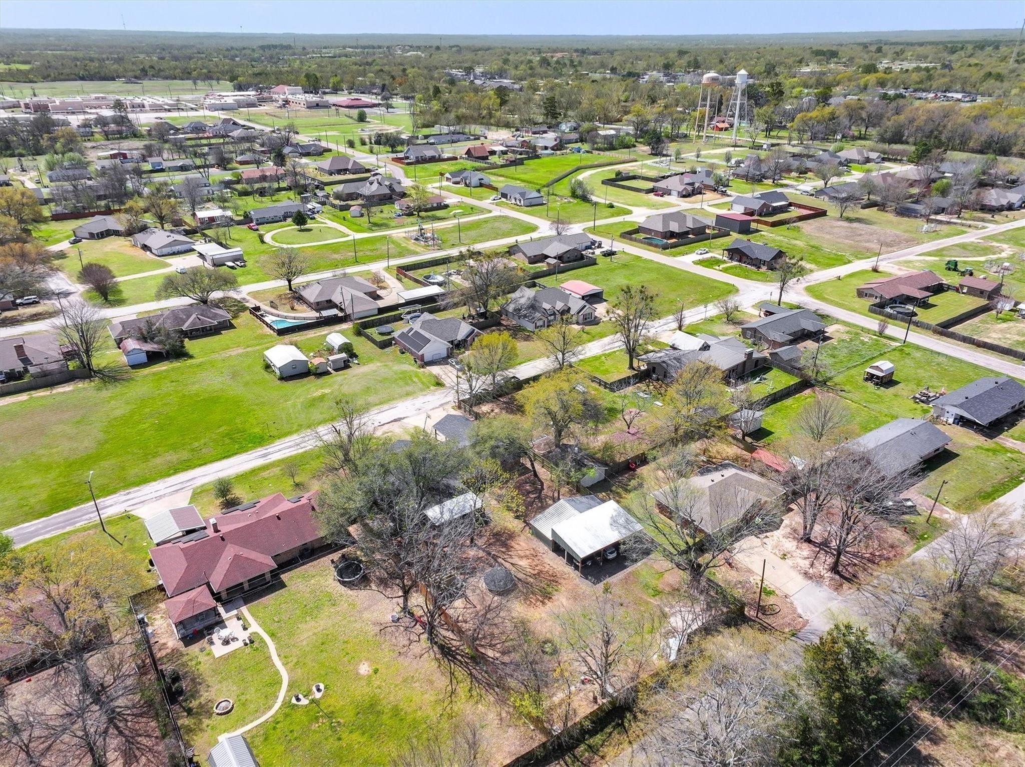 Alaska St, Van, TX 75790