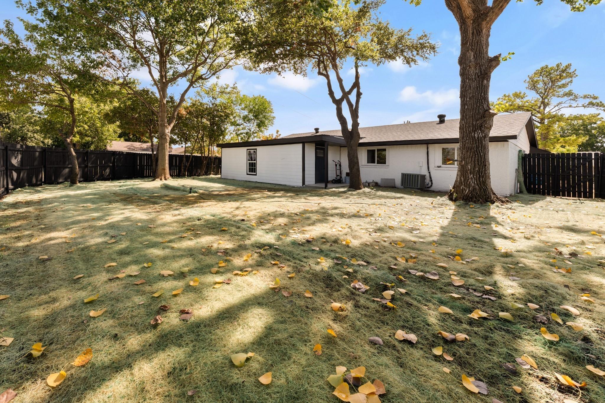 Frontier Rd, Garland, TX 75043