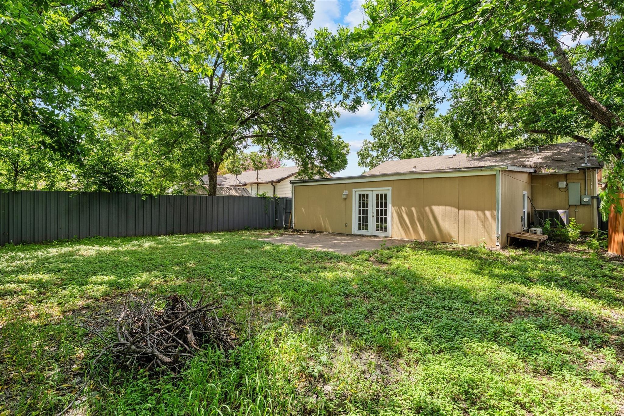Connally St, Waco, TX 76711