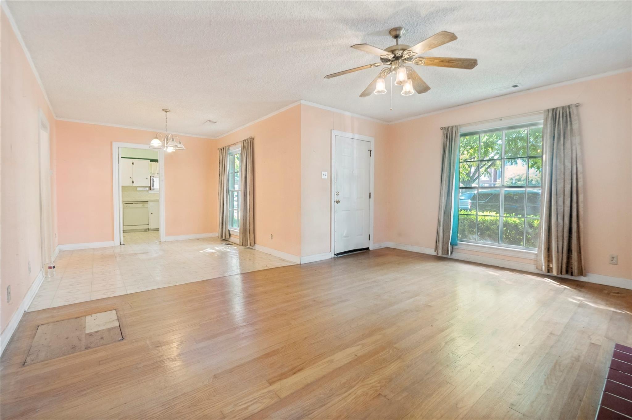 Covington Ln, Dallas, TX 75214