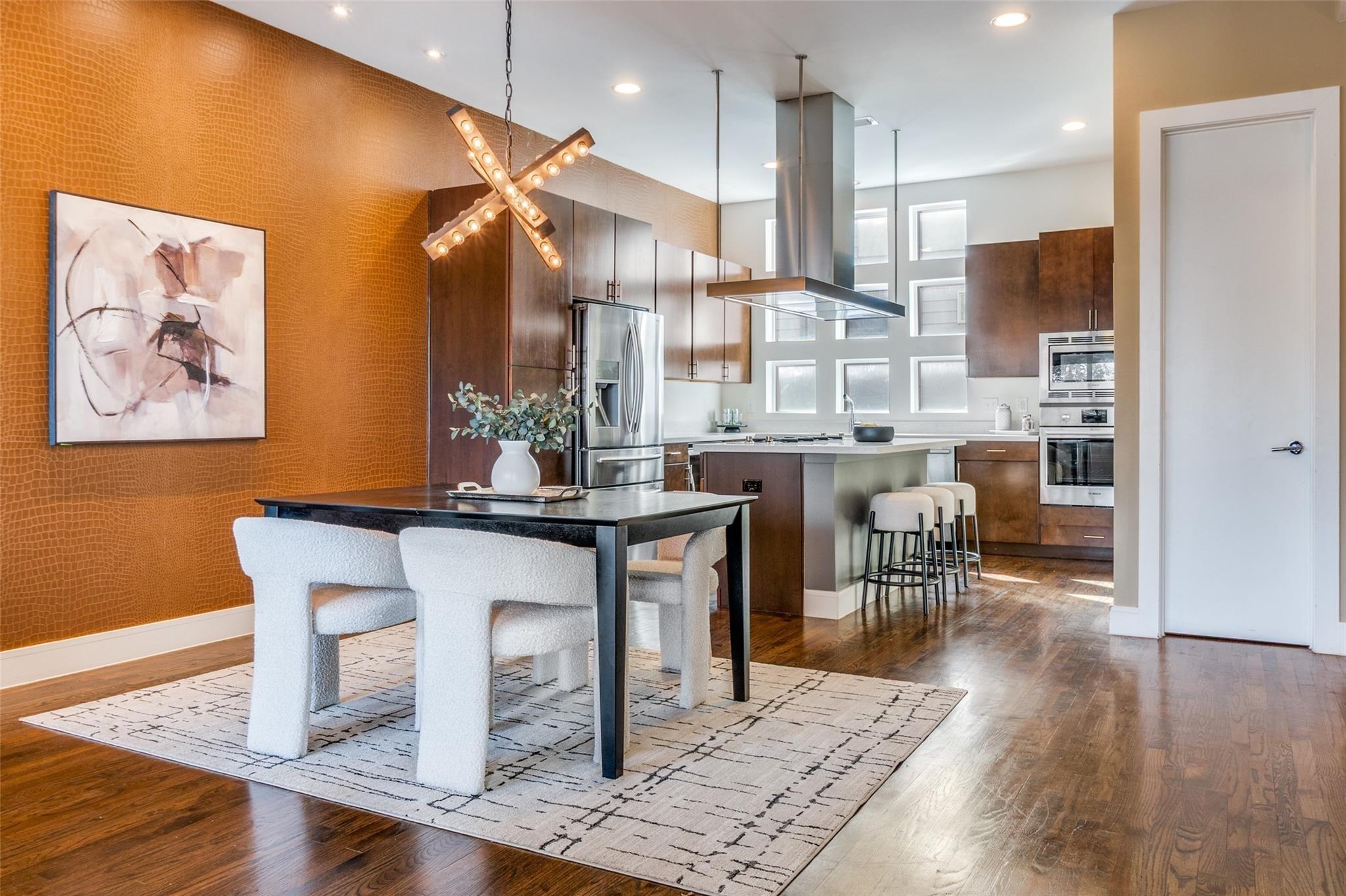 Steel St, Dallas, TX 75219