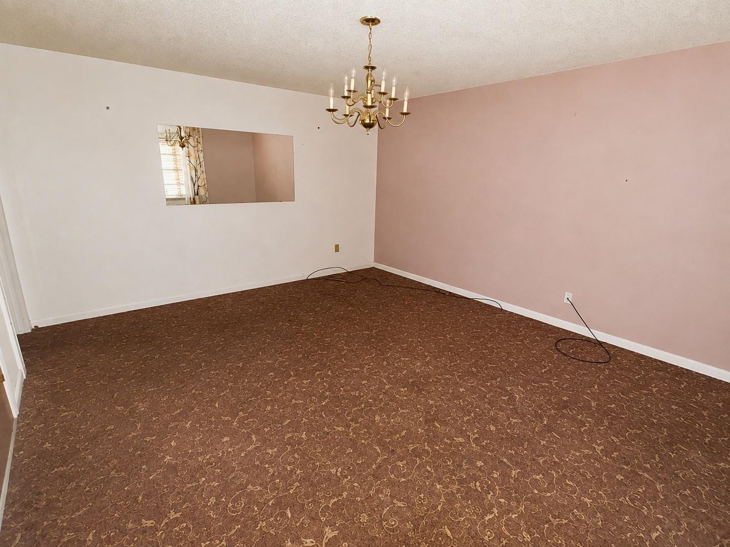 Oak St, Malakoff, TX 75148