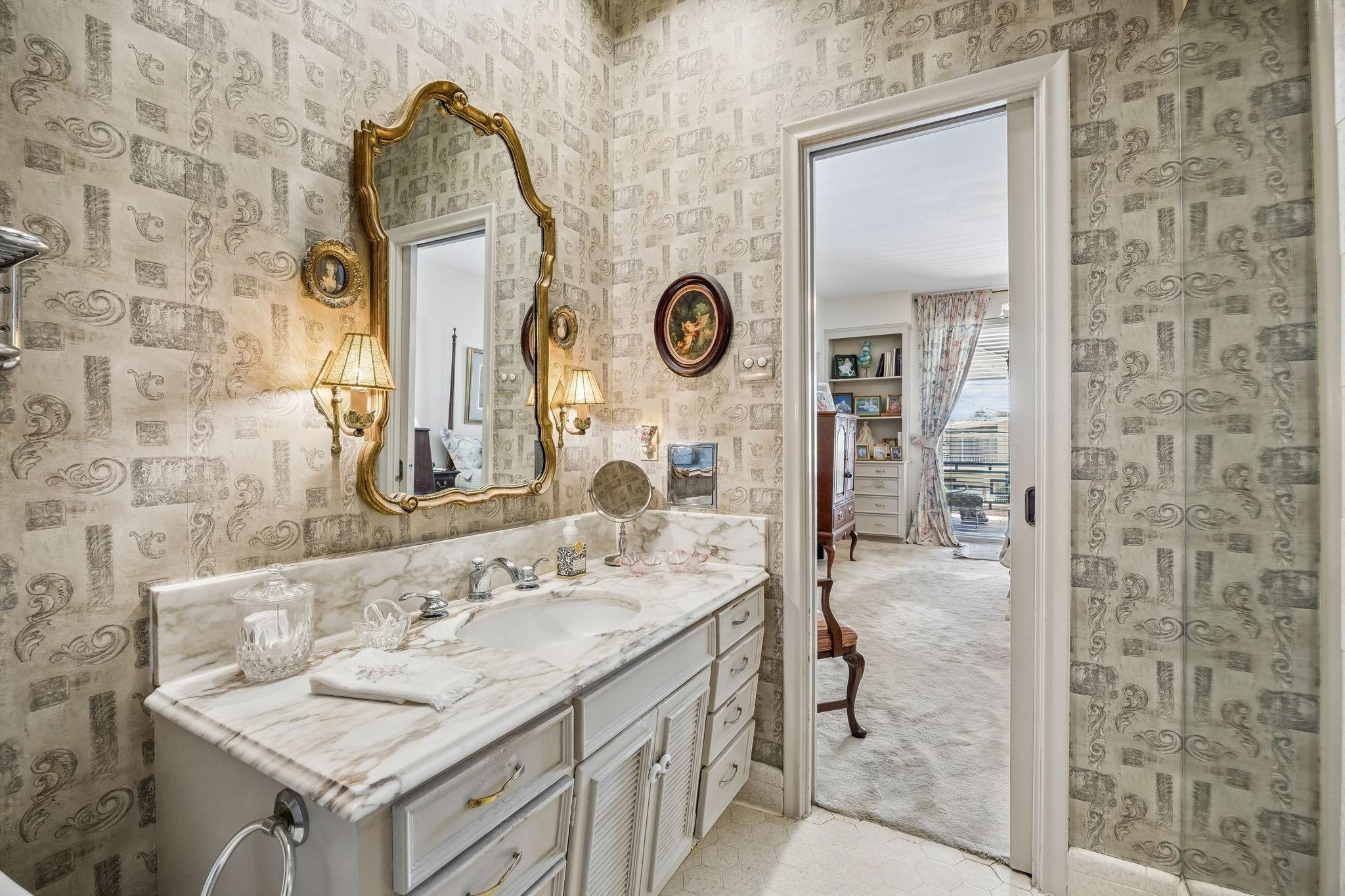 Bandera Ave, Dallas, TX 75225