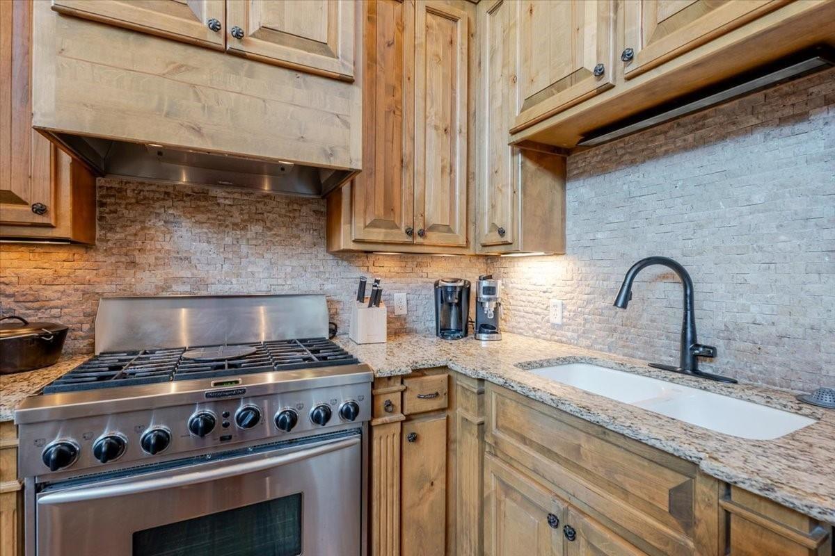 Harbor Way, Graford, TX 76449