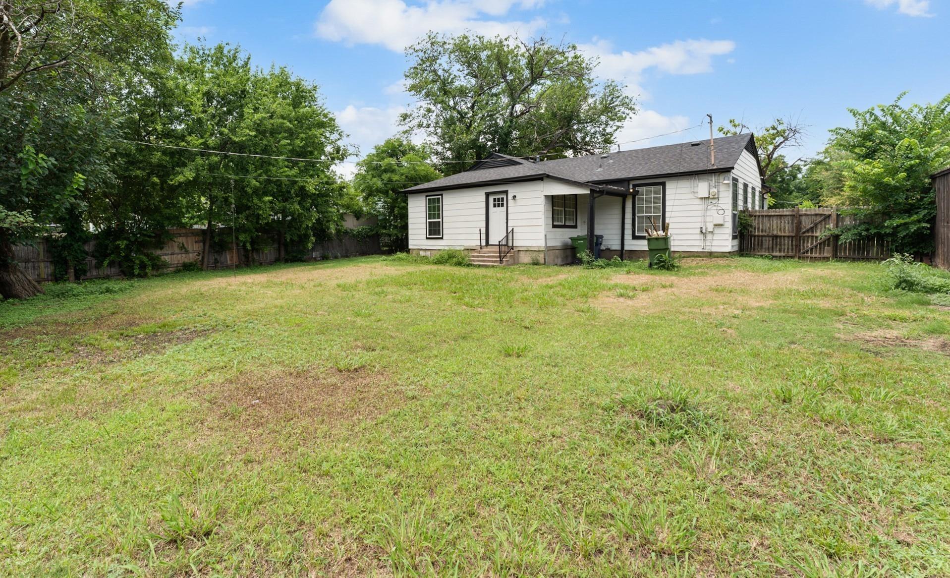 Cedar Dr, Garland, TX 75040