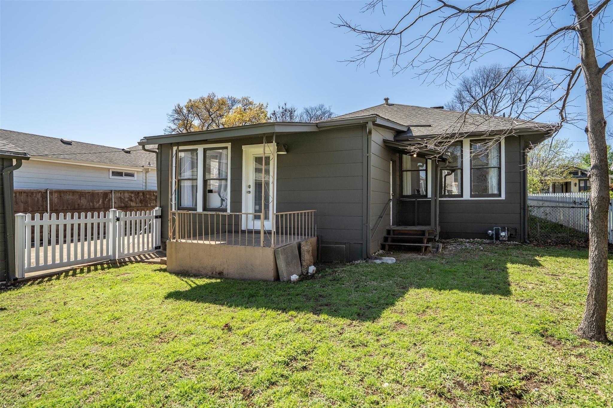 Turner Ave, Dallas, TX 75208