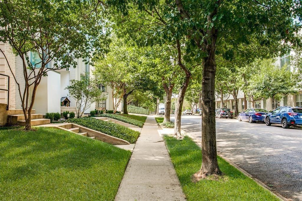 Travis St, Dallas, TX 75204