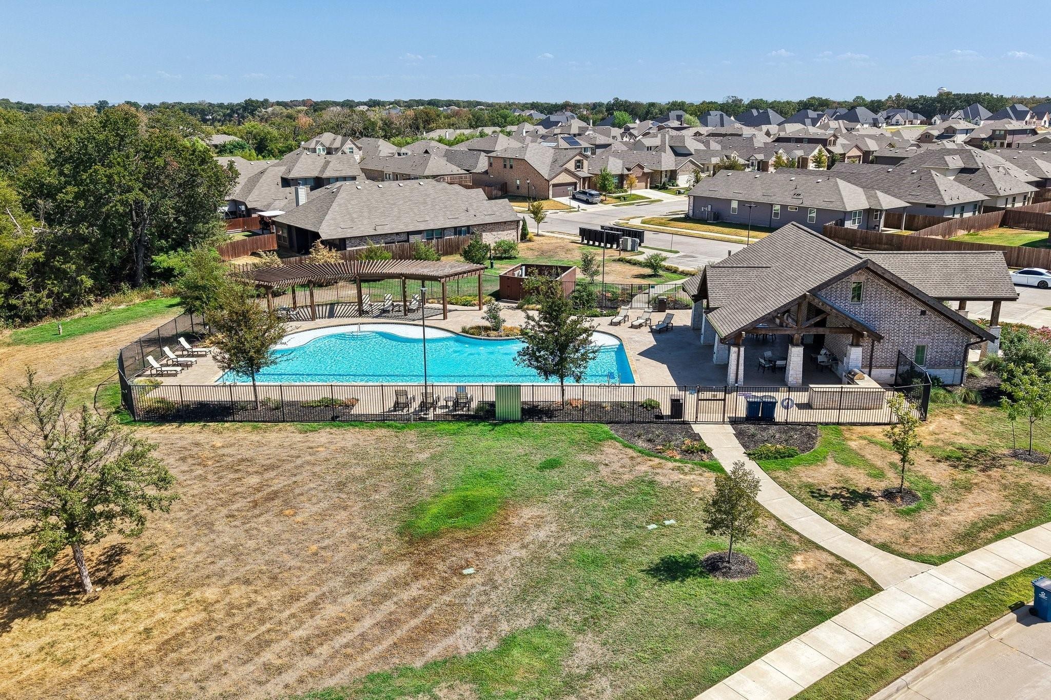 King St, Aubrey, TX 76227