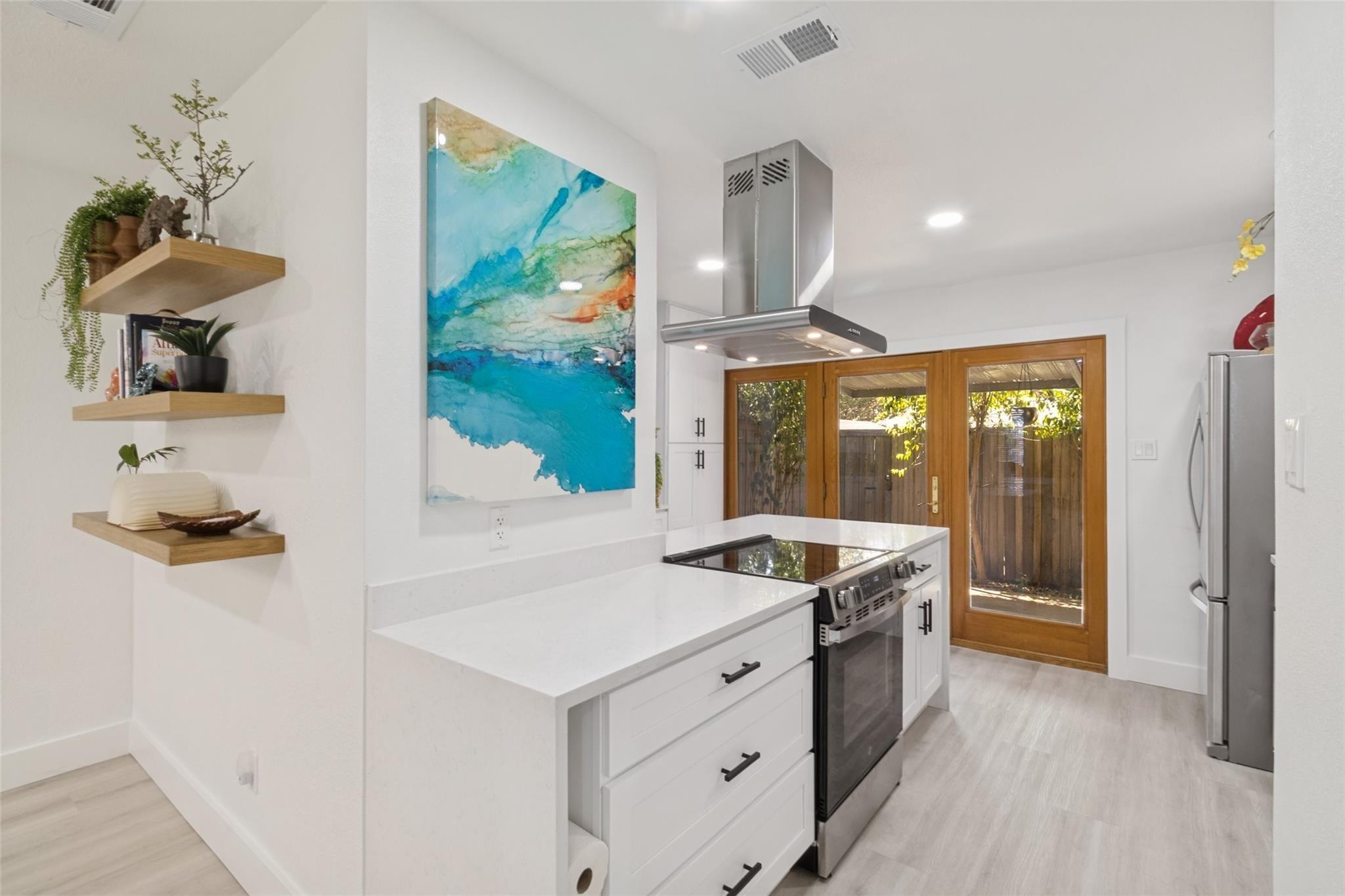 Stone Canyon Rd, Dallas, TX 75230