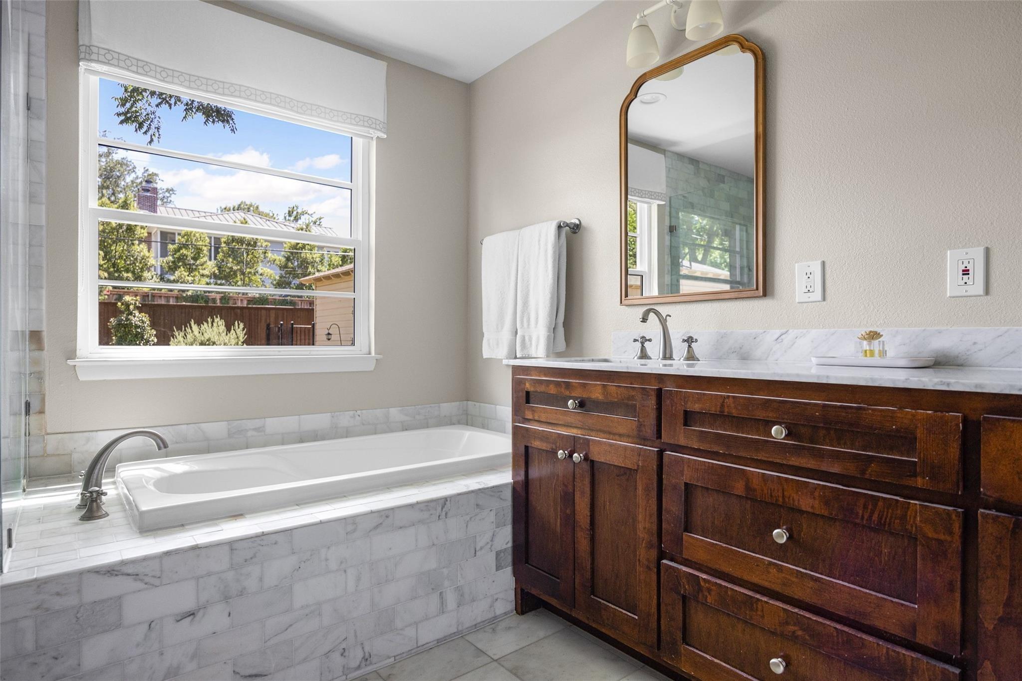 Winton St, Dallas, TX 75214