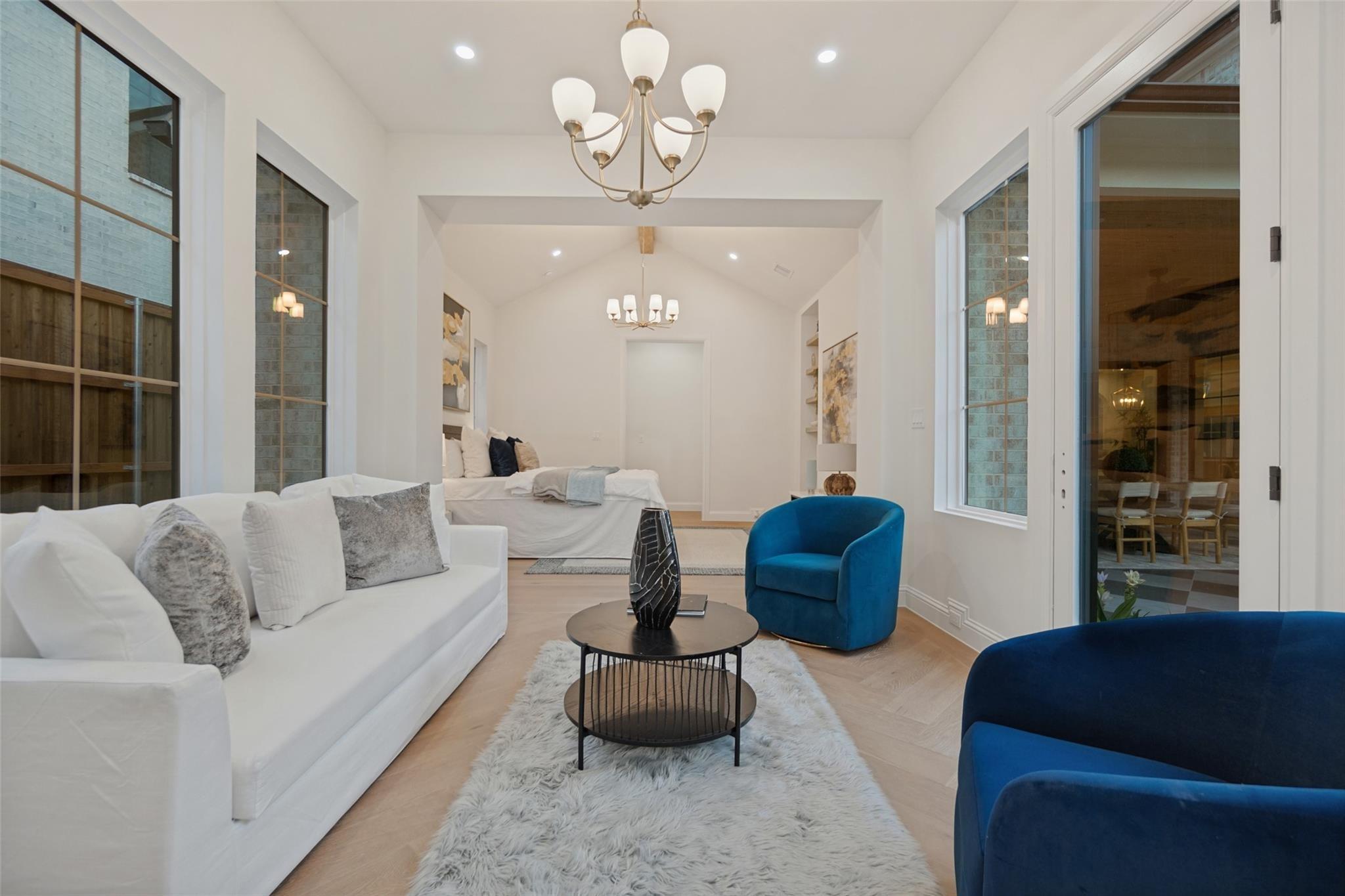 Whitehall Dr, Dallas, TX 75229