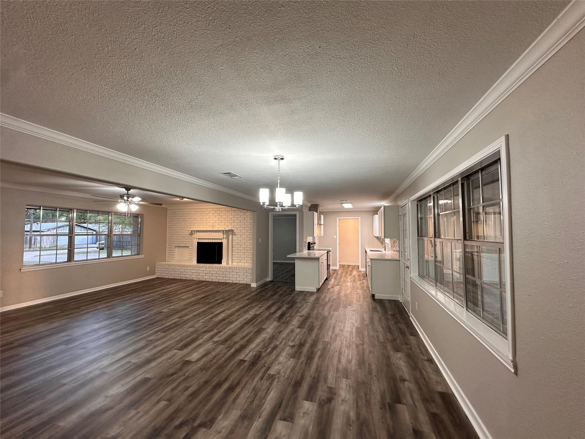 Sierra Madre Ln, Texarkana, TX 75503