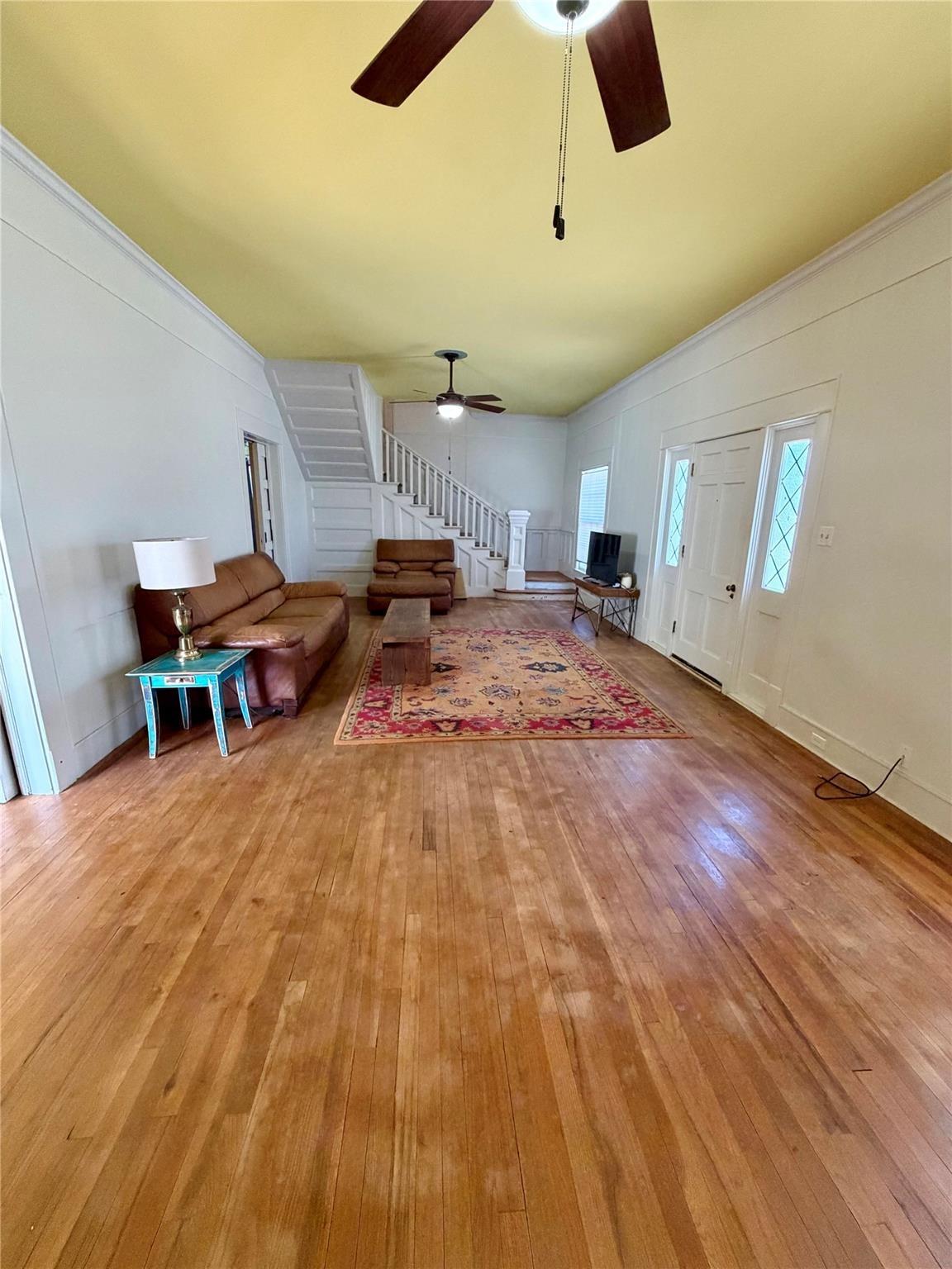 Mercer St, Quanah, TX 79252