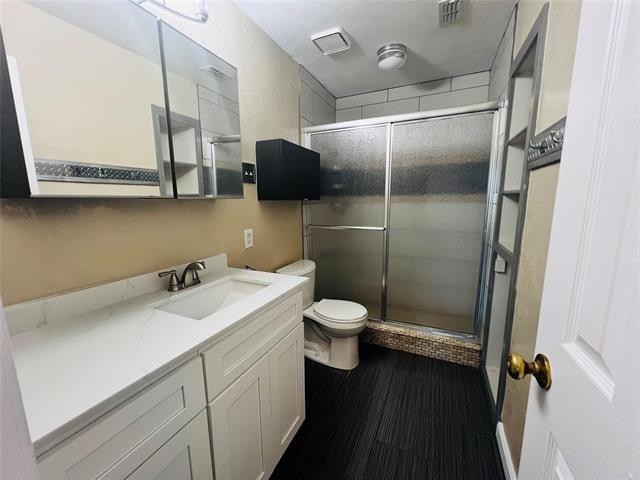 Azalea Dr, Forney, TX 75126