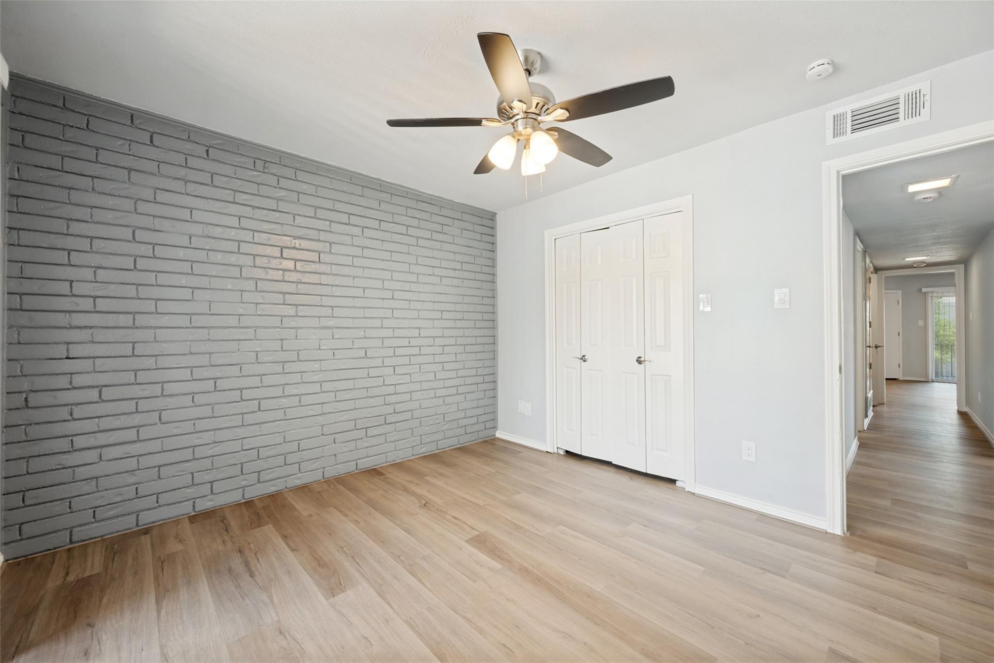 Seville Ct, Dwg, TX 76013