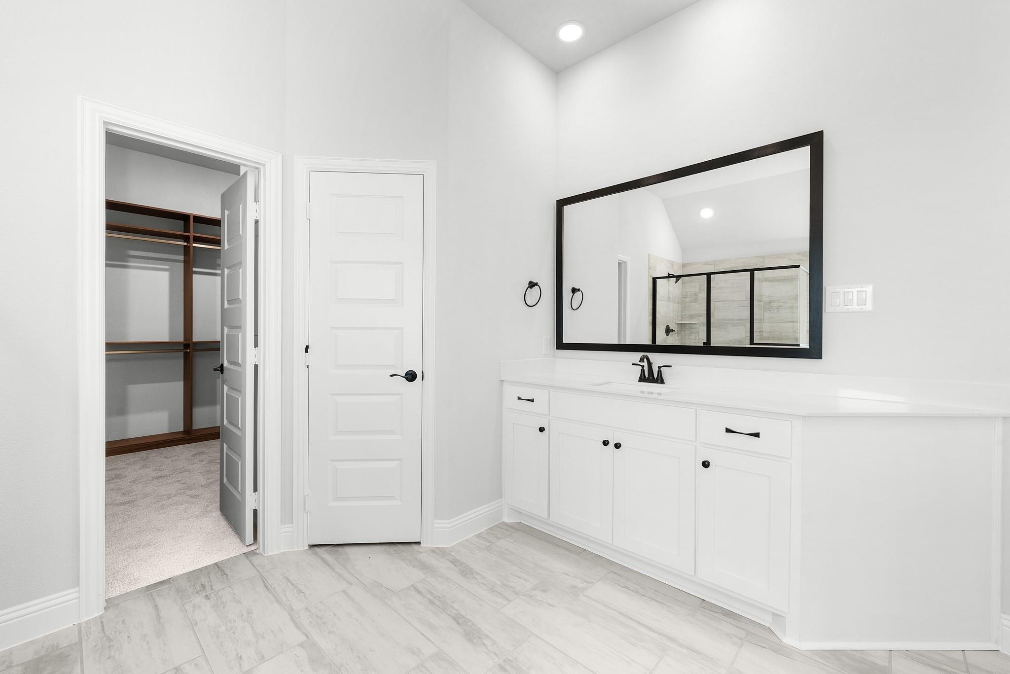 Liv Meadow Way, Waxahachie, TX 75165