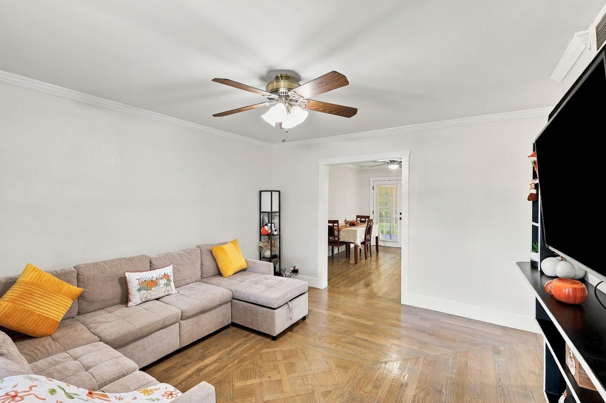 Parker St, Irving, TX 75062
