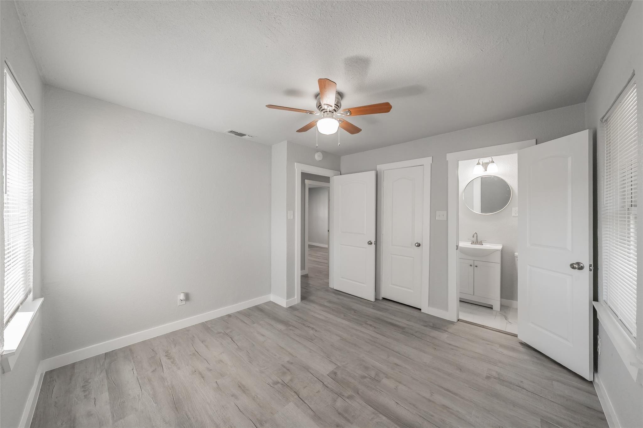 Burton Ave, Fort Worth, TX 76119