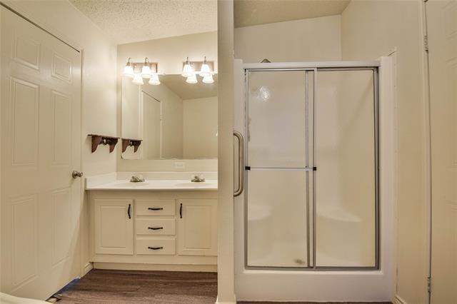 Water View Dr, Granbury, TX 76048
