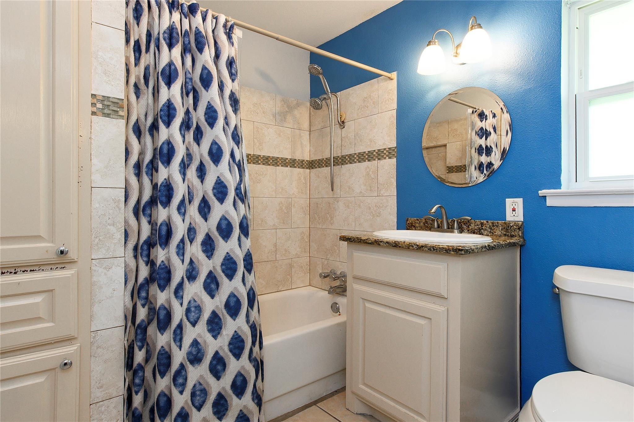 San Lorenzo Dr, Dallas, TX 75228