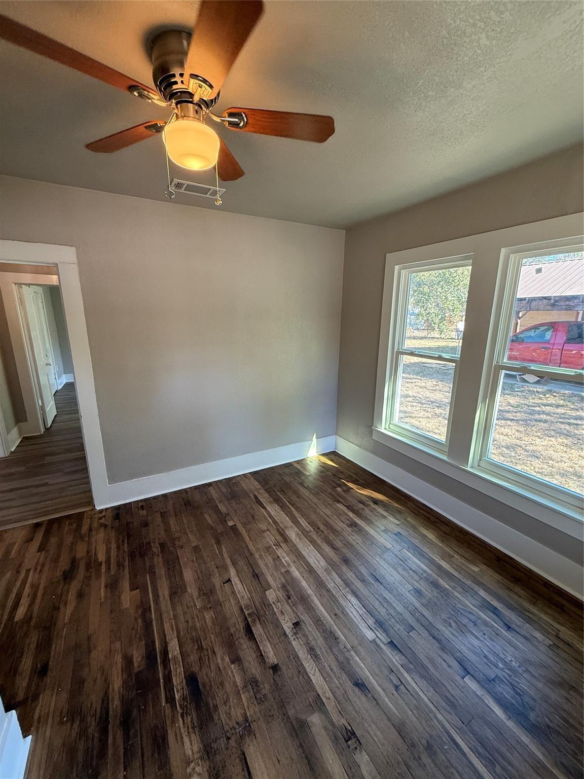 E 9th St, Coleman, TX 76834