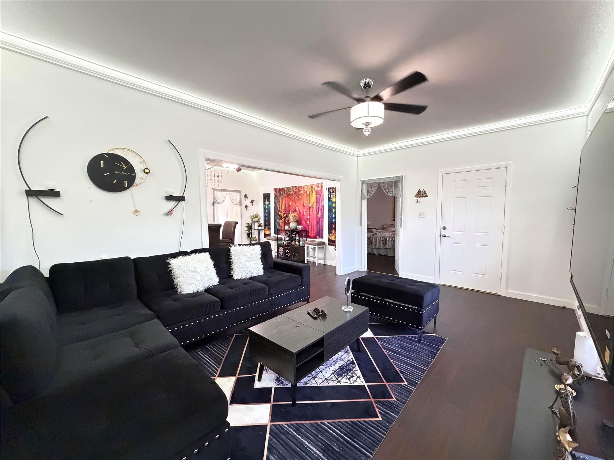 W Walker St, Denison, TX 75020
