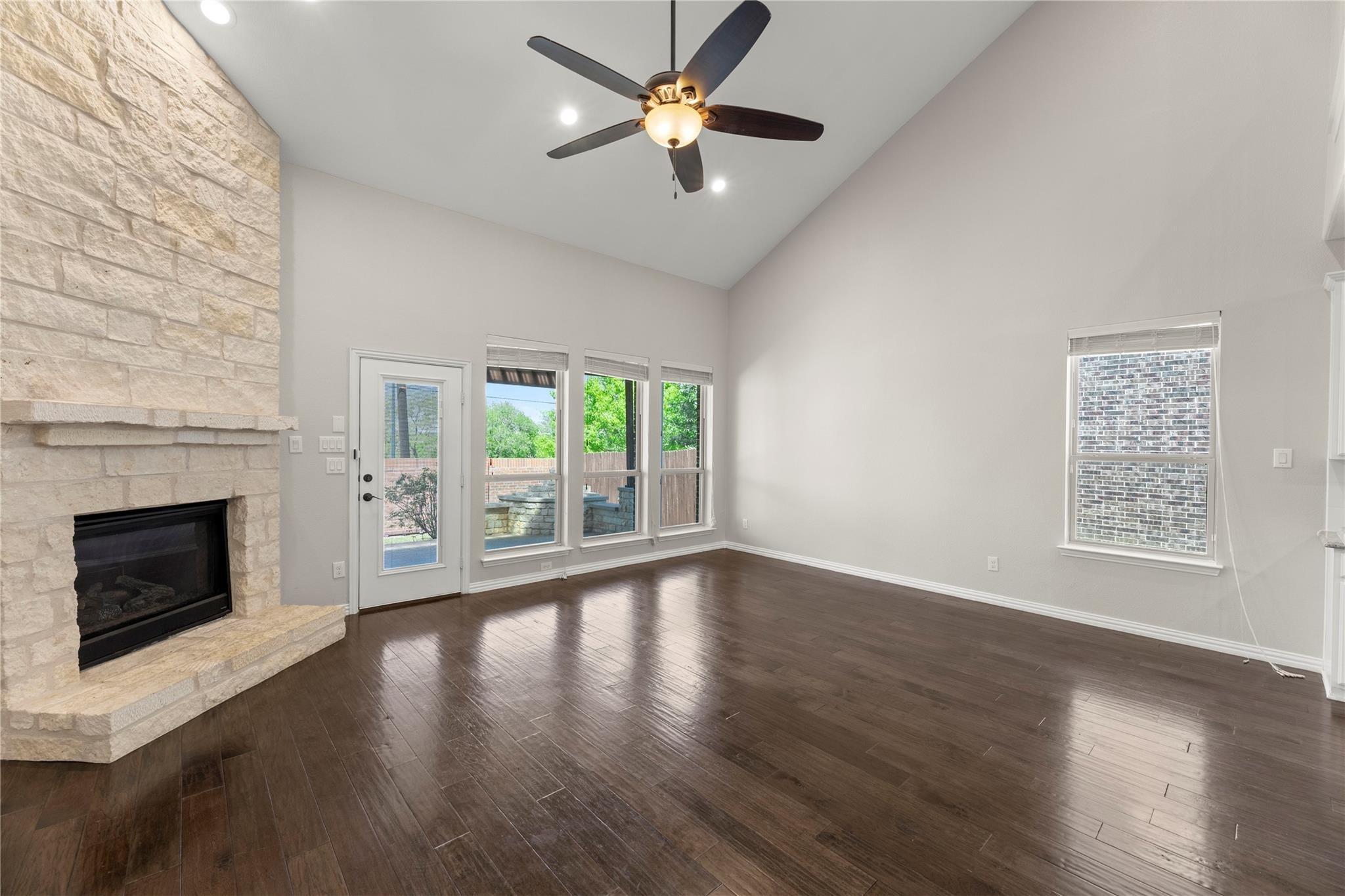 Sundrop Dr, Little Elm, TX 75068