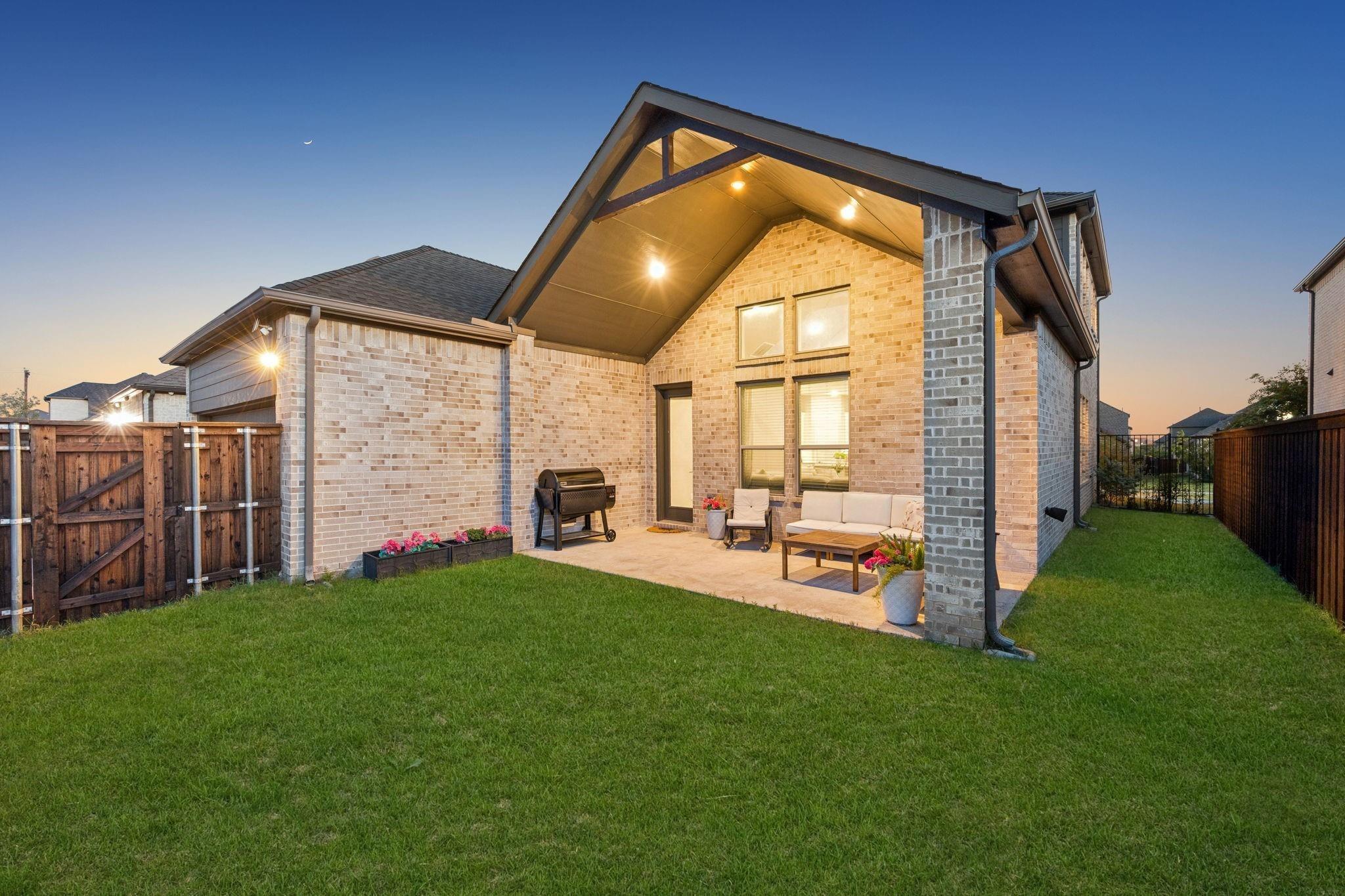 English Ivy Rd, Frisco, TX 75033
