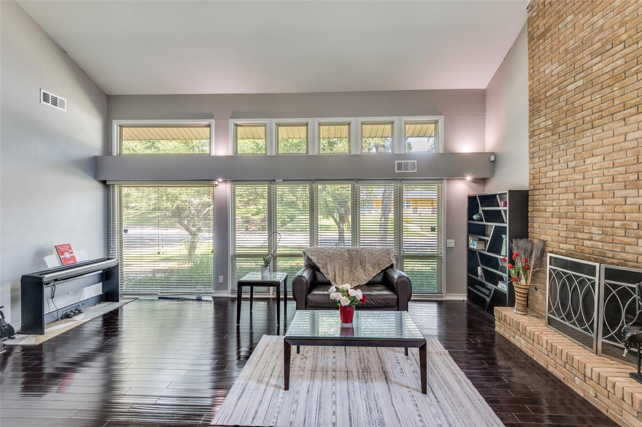 Santa Clara St, Irving, TX 75062