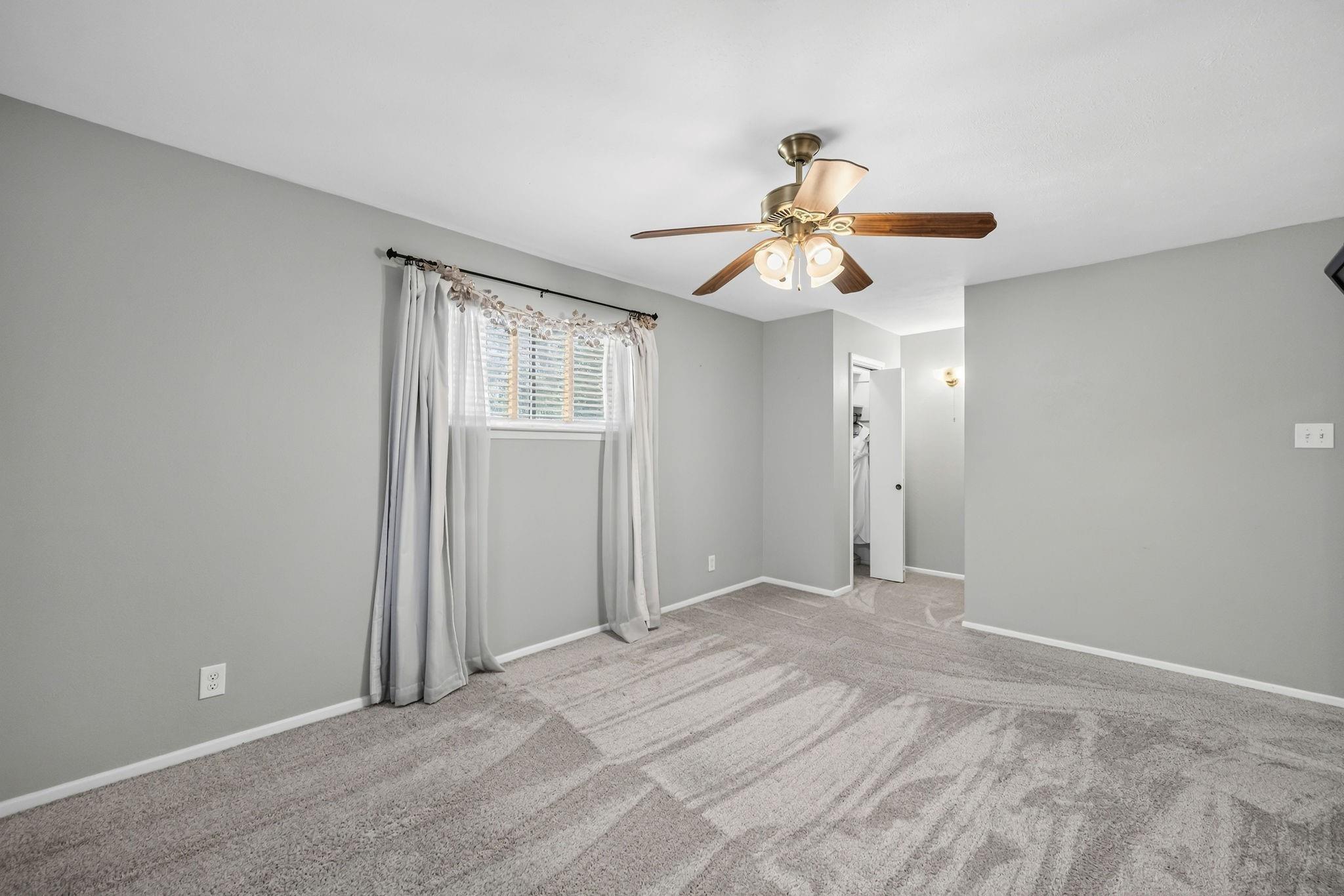 David Dr, Fort Worth, TX 76111