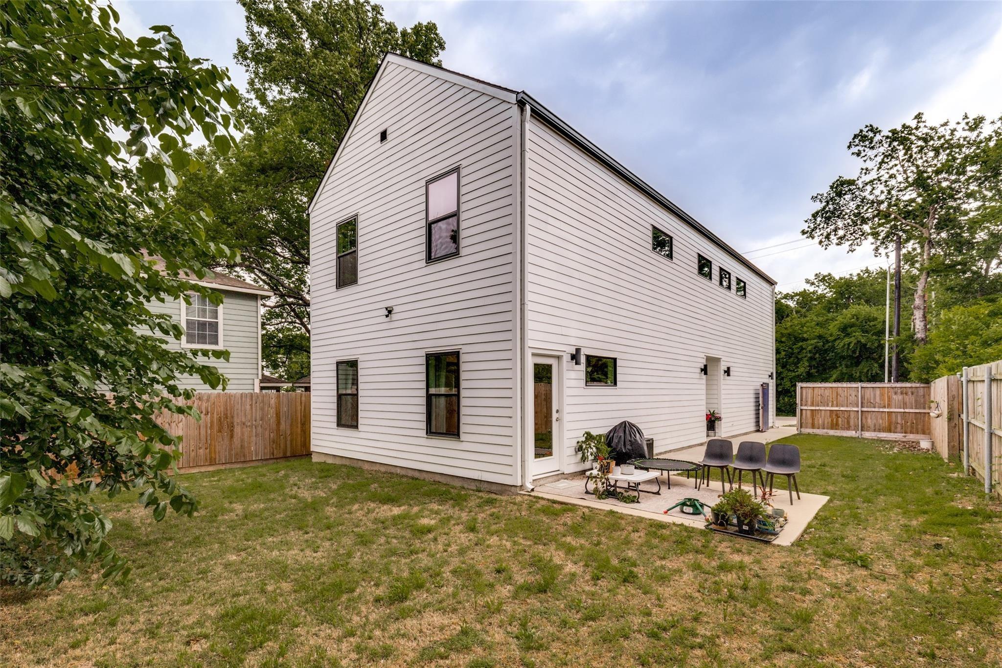 Houston St, Greenville, TX 75401
