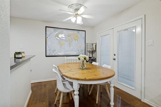 Sandhurst Ln, Dallas, TX 75206