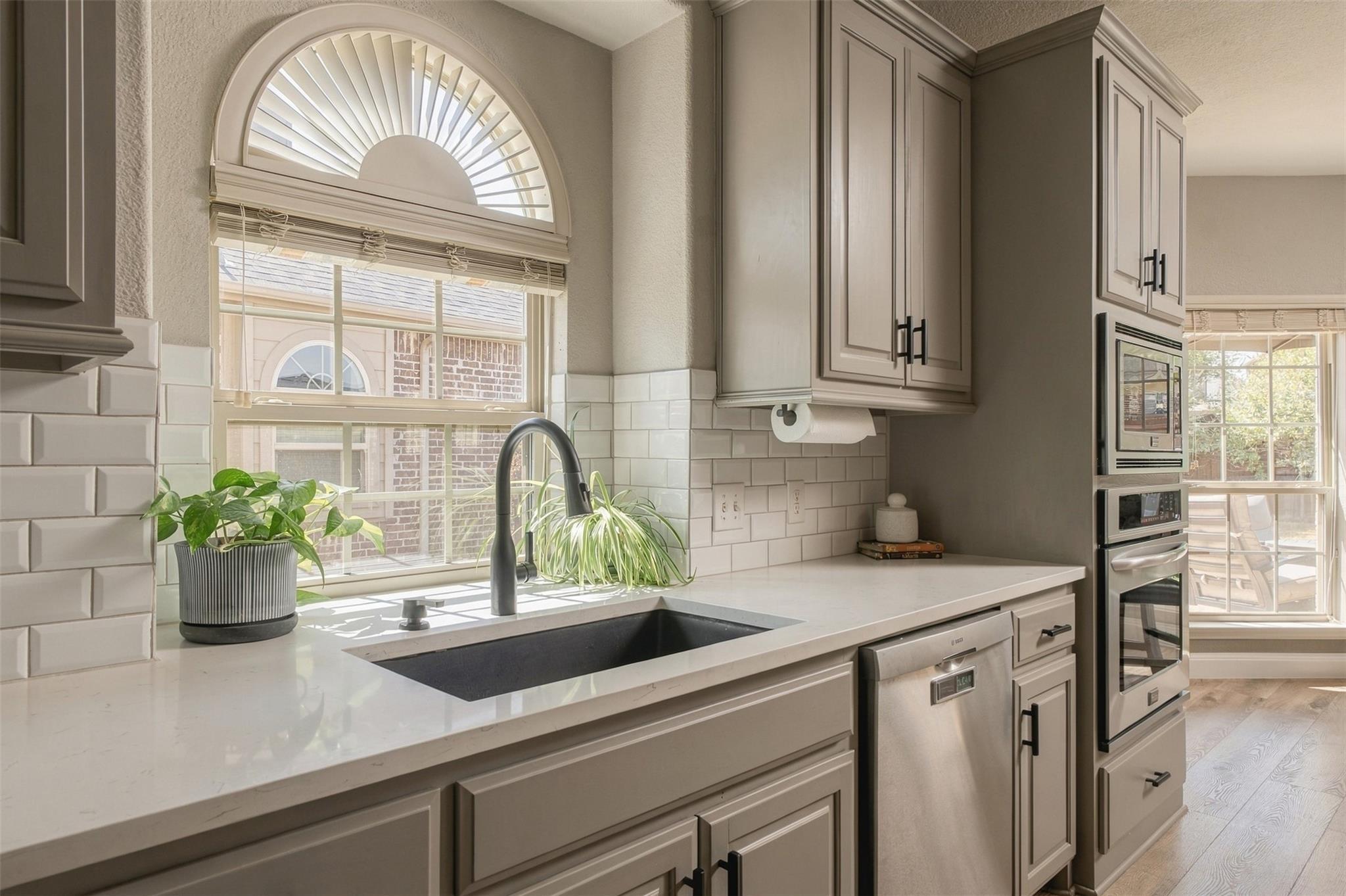 Sparrow Hill Dr, Little Elm, TX 75068