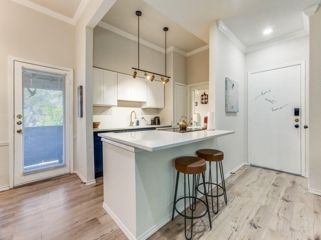 High Hollows Dr, Dallas, TX 75230