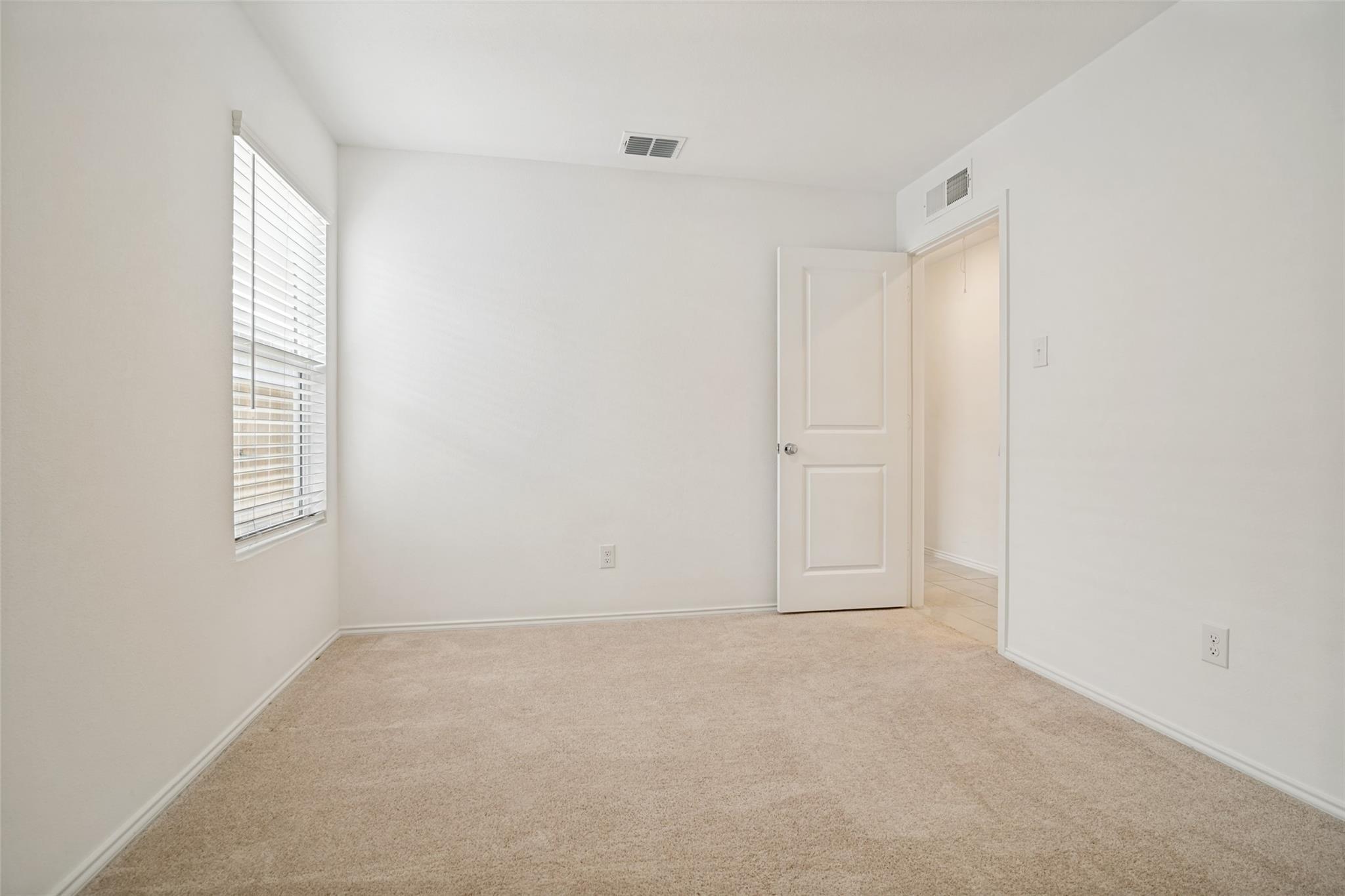 Thresher Ln, Princeton, TX 75407