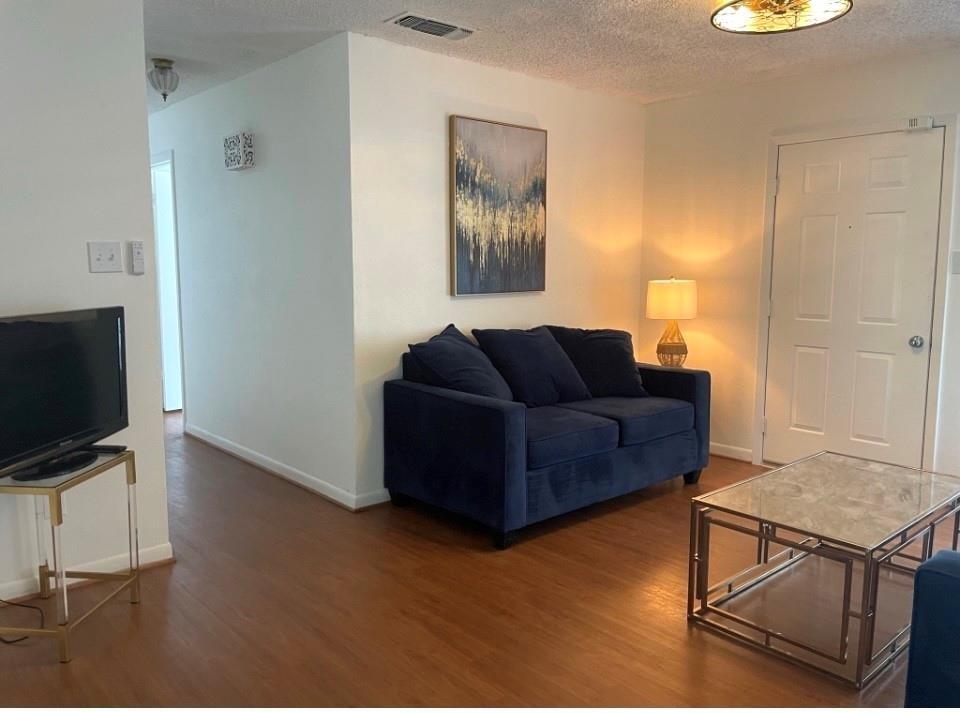 N Bledsoe St, Gilmer, TX 75644