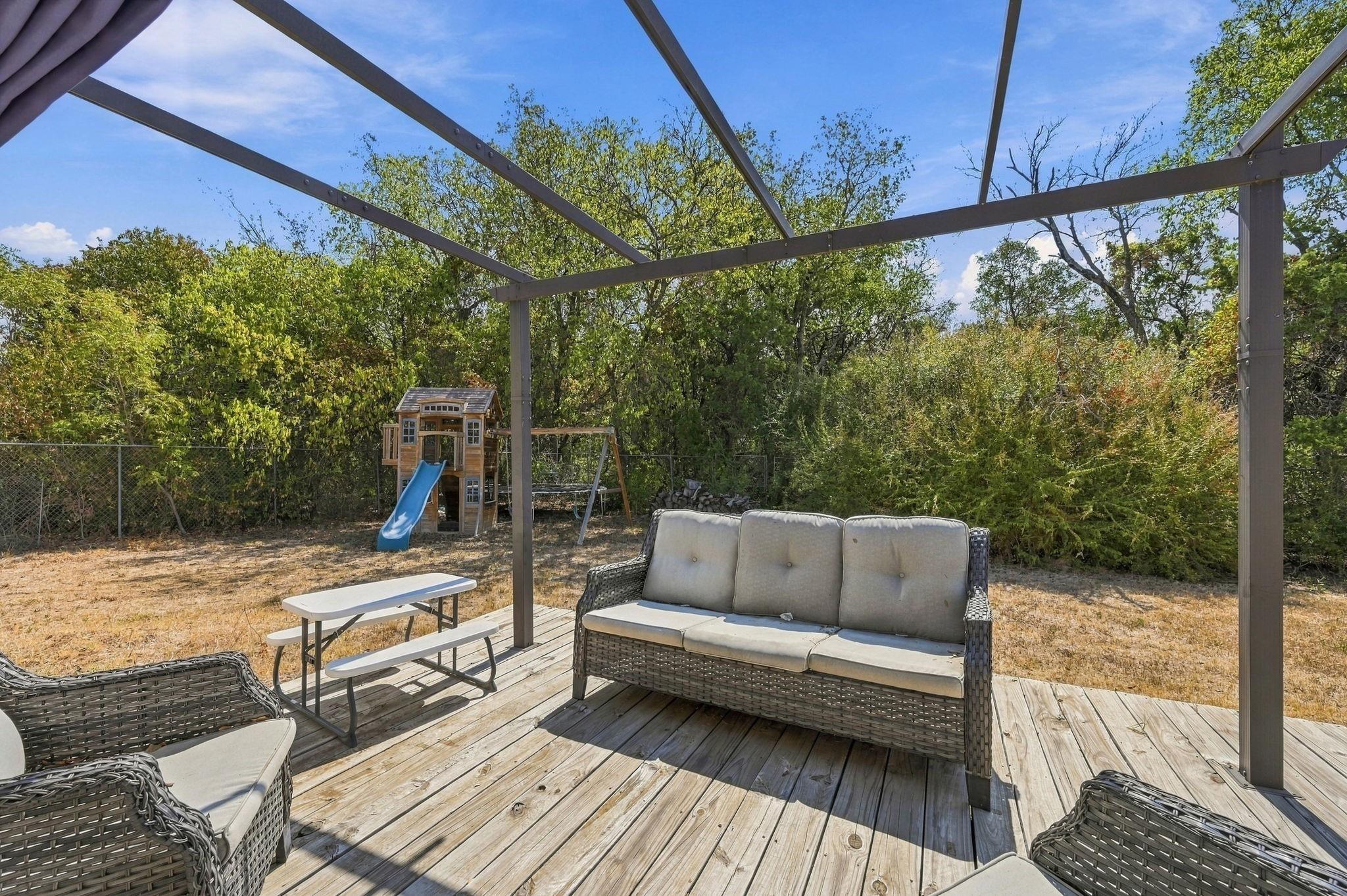 Creek Dr, Whitney, TX 76692