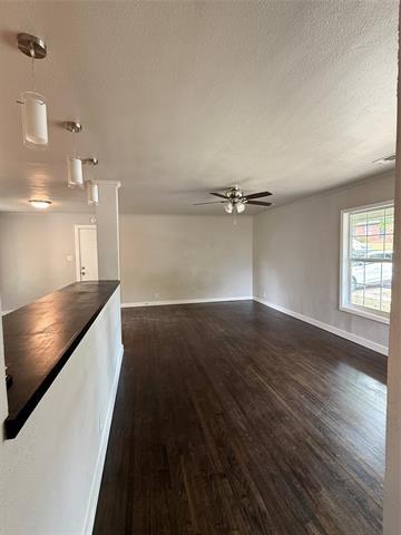 Davis Dr, Athens, TX 75751