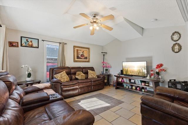 Netherland Dr, Seagoville, TX 75159