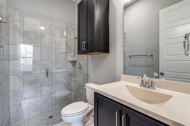 Arch Pl, Dallas, TX 75215
